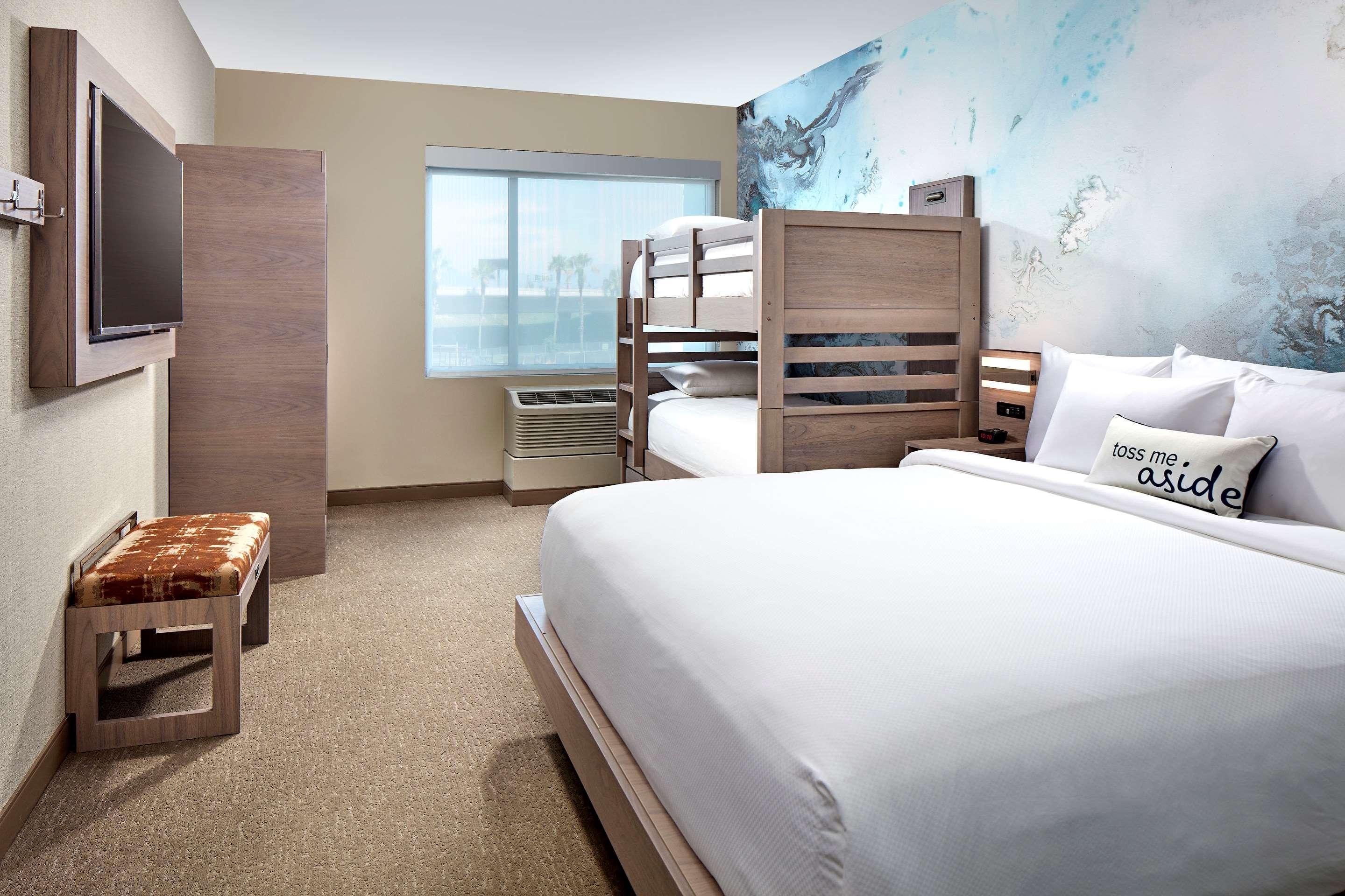 Cambria Hotel & Suites Anaheim Resort Area Eksteriør billede